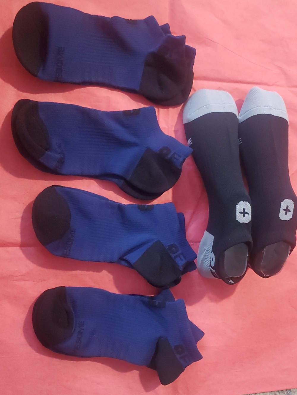 Figs Compression Low-Cut Athletic Socks in Blue and Black- 5 Pairs